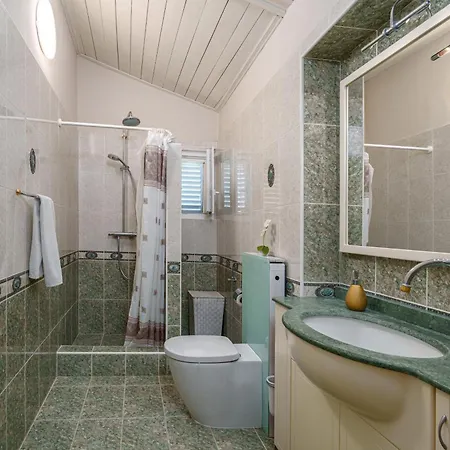 Ferienhaus Kuca Za Odmor Lautea, Ravni, Istra