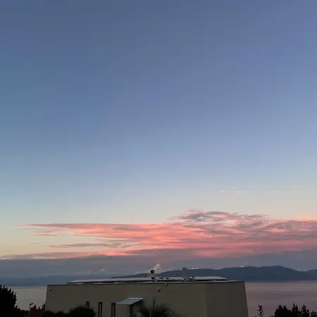 Kuca Za Odmor Lautea, Ravni, Istra * Ravni
